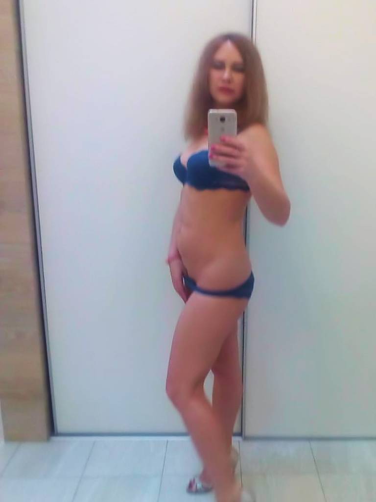 Escort Casas Adobes